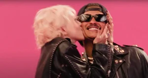 Rosé of BLACKPINK and Bruno Mars Channel Rock Star Energy in New Collaboration - image 4