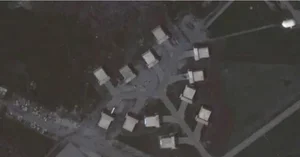Unusual Military Structures Discovered Near the Russia-Ukraine Border - image 8