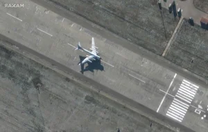 Unusual Military Structures Discovered Near the Russia-Ukraine Border - image 6