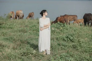 YiTuYu Art Language Vol.9995: Explore the 22-Page Visual Journey of Jiu Mi - image 9