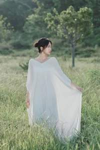YiTuYu Art Language Vol.9995: Explore the 22-Page Visual Journey of Jiu Mi - image 17