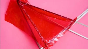 How to Make Traditional Mid-Autumn Lanterns in Three Easy Steps - image 4