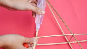 How to Make Traditional Mid-Autumn Lanterns in Three Easy Steps - image 7