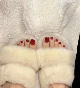 200+ Elegant and Simple Toe Nail Designs for a Chic Look - image 11