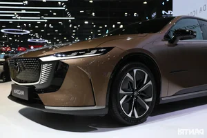 Mazda 6e Electric Sedan Debuts: A New Era of Sustainable Luxury for Southeast Asian Drivers - image 3