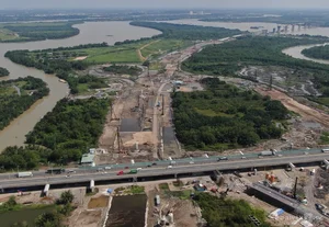 Progress Update on the Largest Bridge Along Ho Chi Minh City’s Ring Road 3 - image 9