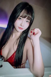 Pink Han Jina Bikini Gallery: Iconic Summer Style and Fashion Inspiration - image 29