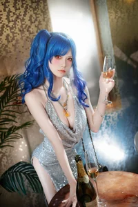 Stunning St. Louis Luxury Handle Cosplay by Jiu Qi Miao: A High-End Azur Lane Gallery - image 7