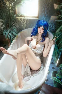 Stunning St. Louis Luxury Handle Cosplay by Jiu Qi Miao: A High-End Azur Lane Gallery - image 2