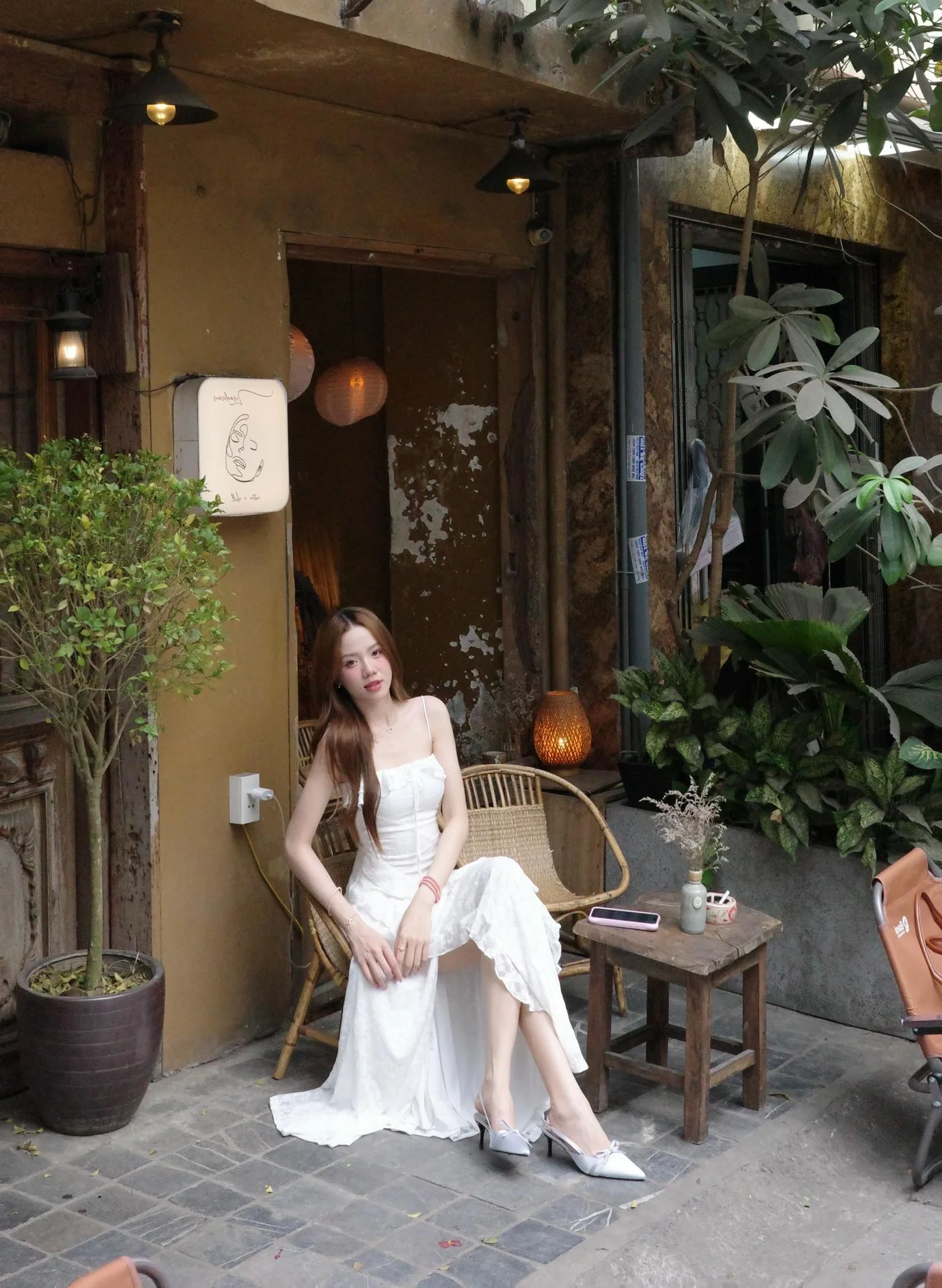 TikTok Viral 27 Year Old Bride Captivates Fans with Stunning Style