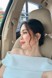 Vietnamese Fashion Icon H'Hen Nie Makes a Stunning Runway Comeback - image 7