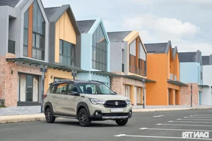 Hybrid Car Trends in Vietnam 2024: The Rise of Fuel-Efficient SUVs - image 2