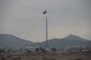 A Rare Perspective: Observing North Korean Life from the Borderlands - image 7