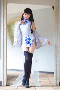Gua Xi Brings Azur Lane's Yat Sen to Life in Exquisite Gallery - image 2