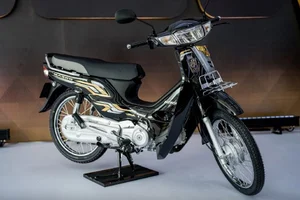 Why This Custom Honda Dream Costs Over 100 Million VND in Vietnam - image 4