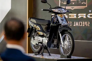 Why This Custom Honda Dream Costs Over 100 Million VND in Vietnam - image 9