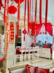 Supermodel Thúy Hạnh’s Grand Villa: A Masterclass in Tet Home Decoration - image 12