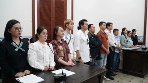 The Legal Battle for Vu Linh's Estate: Family Drama in Court - image 4