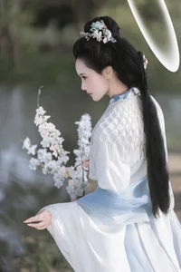YiTuYu Art Language Vol.9450 Xue Ying: 38 Stunning Fine Art Portraits - image 21