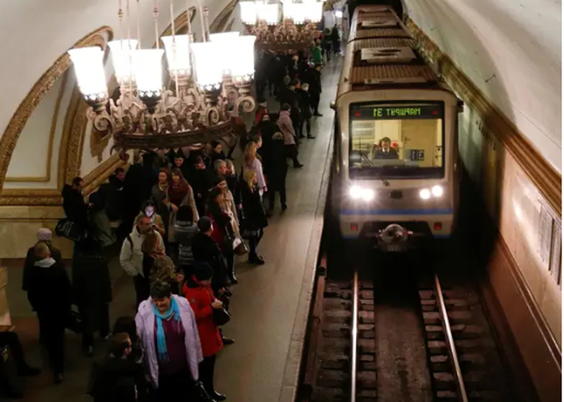 A Glimpse Into Daily Life in the Heart of Russia’s Capital