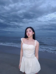 Saigon Muse Captivates Fans with Stunning Beachside Photoshoot - image 8
