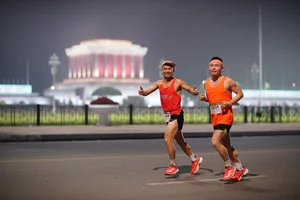 VnExpress Marathon Hanoi: 11,000 Runners Bring Vibrant Energy to the Capital Streets - image 0