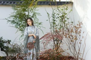 YiTuYu Art Language Vol.6352: Featuring the Elegant Dong Chu Liu - image 31