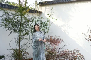 YiTuYu Art Language Vol.6352: Featuring the Elegant Dong Chu Liu - image 24