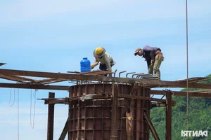 Engineering Marvels: The Spectacular Bridges of the Vung Ang - Bung Expressway - image 9