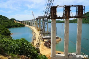 Engineering Marvels: The Spectacular Bridges of the Vung Ang - Bung Expressway - image 2
