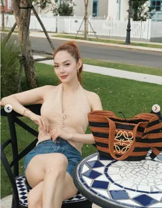 Ly Nha Ky Stuns Fans with a Youthful and Radiant New Look - image 1