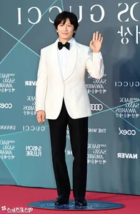 Red Carpet Glamour: Stars Shine at the 62nd Baeksang Arts Awards Gallery - image 57