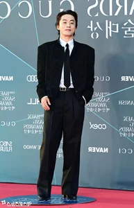 Red Carpet Glamour: Stars Shine at the 62nd Baeksang Arts Awards Gallery - image 48