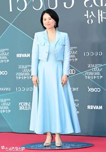 Red Carpet Glamour: Stars Shine at the 62nd Baeksang Arts Awards Gallery - image 35