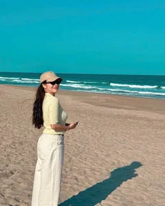 Huyen Baby Celebrates 13th Wedding Anniversary with Wealthy Husband - image 2