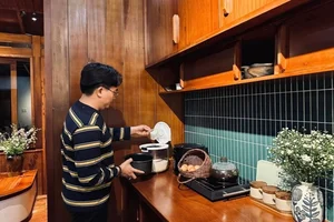 Inside the Lush Green Garden of Vietnam’s Wealthiest MC - image 1