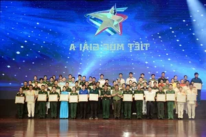 Celebrating Talent at the Arts Festival for Armed Forces and Youth in Vietnam - image 5