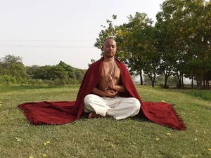 Unveiling the Secrets of Vajrayana Buddhism: Rituals and Sacred Traditions - image 1