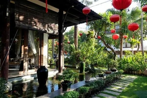 Inside the $16 Million Luxury Garden Villa of Vietnam's Wealthiest Beauty Queen - image 5