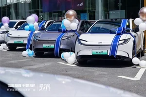 Toyota bZ5 Debuts in China: Sustainable Electric Driving Starting at $19,000 - image 1