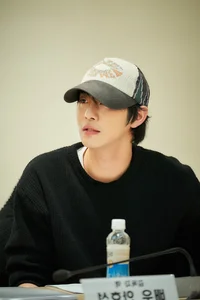 Omniscient Reader's Viewpoint Movie Cast Confirmed: Lee Min Ho and Jisoo Star - image 10