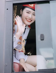 The Military Band Soldier Whose Smile Has Captured the Internet's Heart - image 2