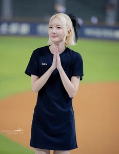 The Global Phenomenon of South Korean Sports Cheerleaders - image 7