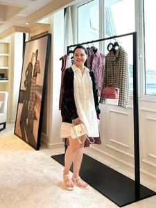 Quynh Anh: Duy Manh's Wife Showcases Elegant Style and Luxurious Maternity Fashion - image 0