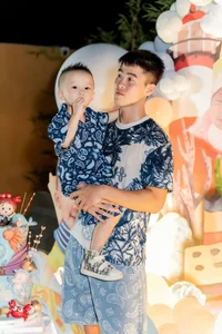 Quynh Anh: Duy Manh's Wife Showcases Elegant Style and Luxurious Maternity Fashion - image 5