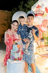 Quynh Anh: Duy Manh's Wife Showcases Elegant Style and Luxurious Maternity Fashion - image 6