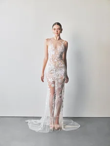 Dianka Zakhidova Captivates in a Sheer Wedding Gown for Bui Tien Dung Marriage - image 3