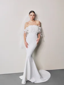 Dianka Zakhidova Captivates in a Sheer Wedding Gown for Bui Tien Dung Marriage - image 9