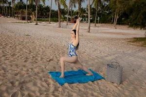 Ageless U60 Vietnamese Beauty Queen Stuns Fans with Flawless Unedited Photos - image 6