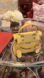 Mina Pham's Ultra-Exclusive Handbag Collection: Inside the Wardrobe of Minh Nhua's Wife - image 4